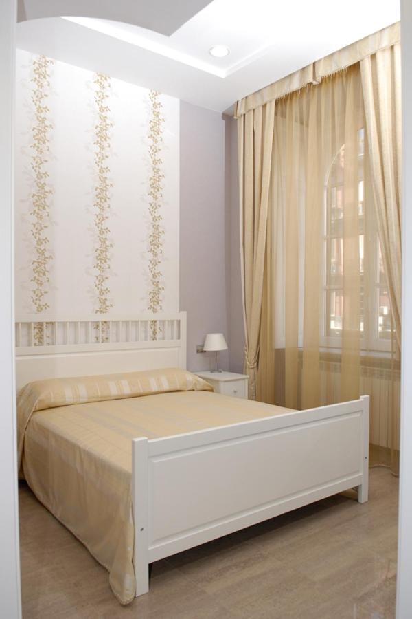 B&B Sanfelice Centro Storico Napoli Exteriör bild